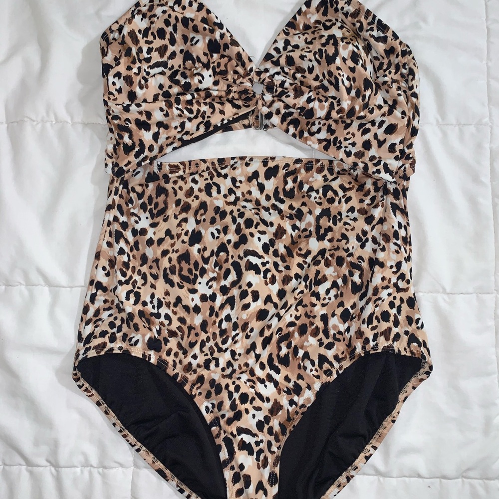 Time and Tru Leopard Print One Piece Swimsuit